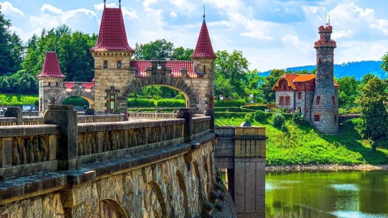 Přehrada Les Království